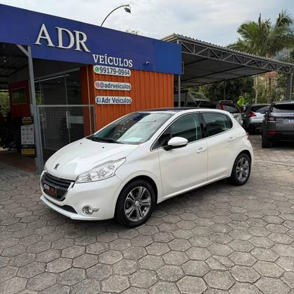 PEUGEOT 208 1.6 GRIFFE 16V FLEX 4P MANUAL PEUGEOT 208 1.6 GRIFFE 16V FLEX 4P MANUAL